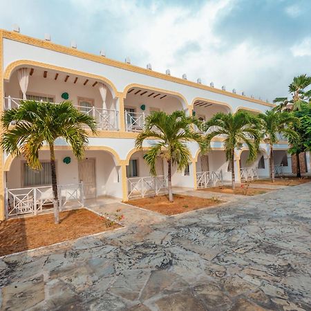 Twiga Beach Resort Watamu Exterior foto
